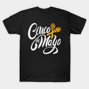 Cinco de Mayo maracas T-Shirt